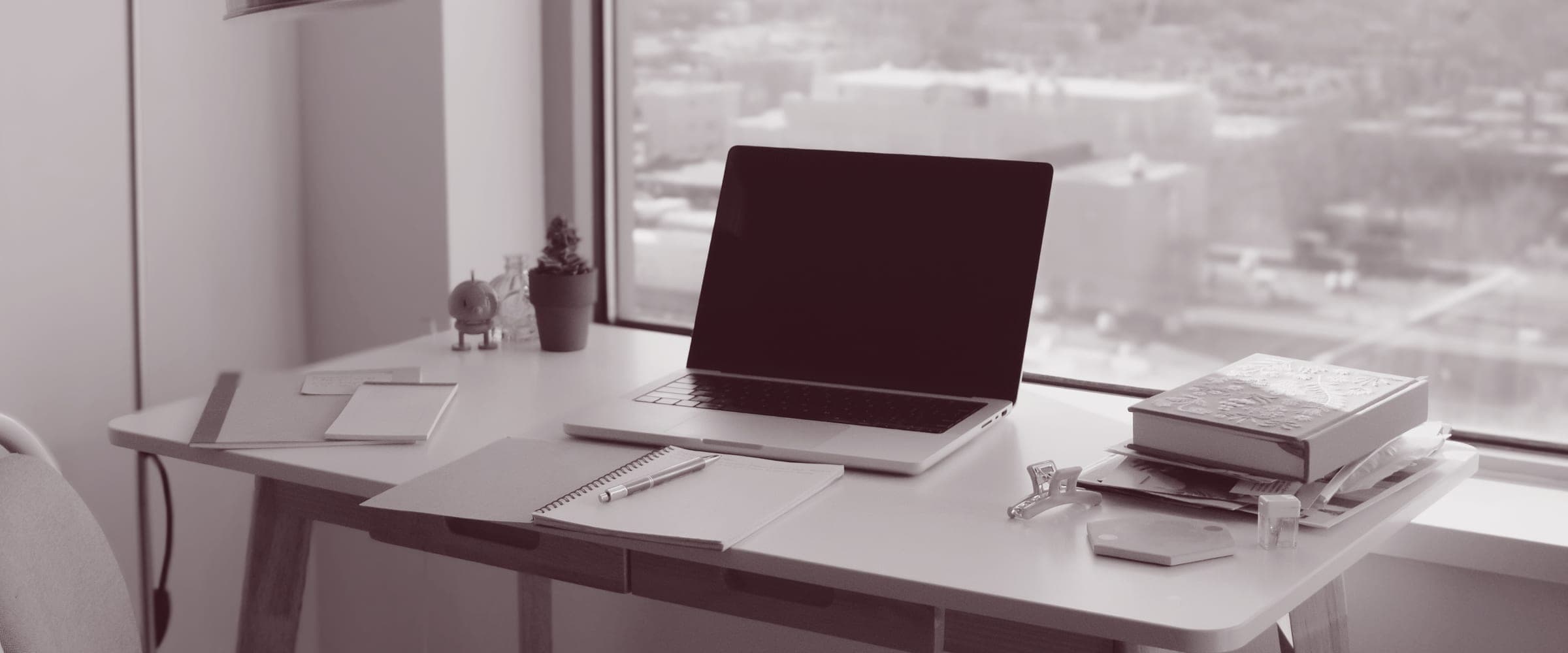 Close monochrome detail of a working setup
